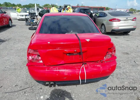 1997 Audi A4 2.8 z USA, uszkodzony, nr VIN WAUEA88D0VA021941